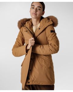 Giacca slim con pelliccia in tono colore