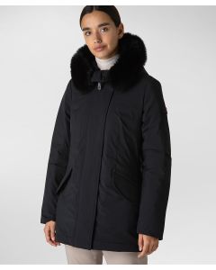Giacca slim con pelliccia in tono colore