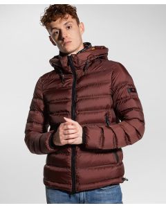 Piumino trapuntato superleggero e semilucido