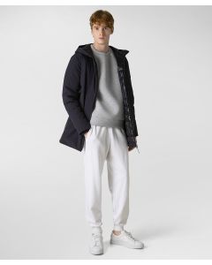 Trench liscio in Primaloft minimal e sofisticato