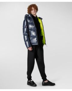 Piumino oversize realizzato con filato ECONYL®