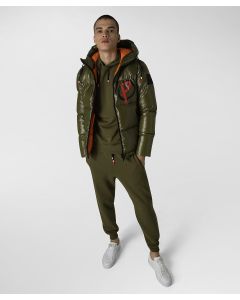 Piumino oversize realizzato con filato ECONYL®
